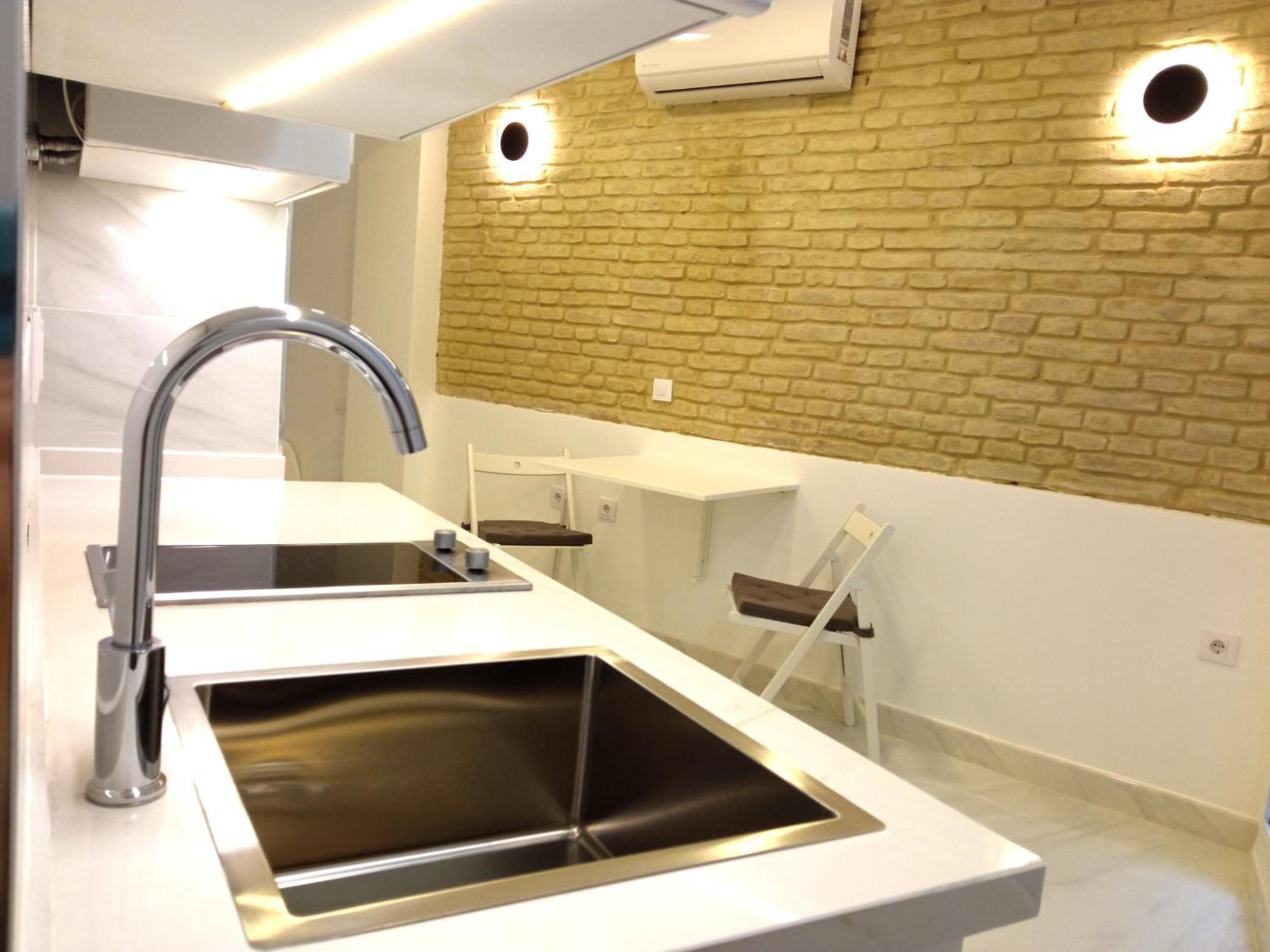 Leon Centro Apartment Sevilla Bagian luar foto
